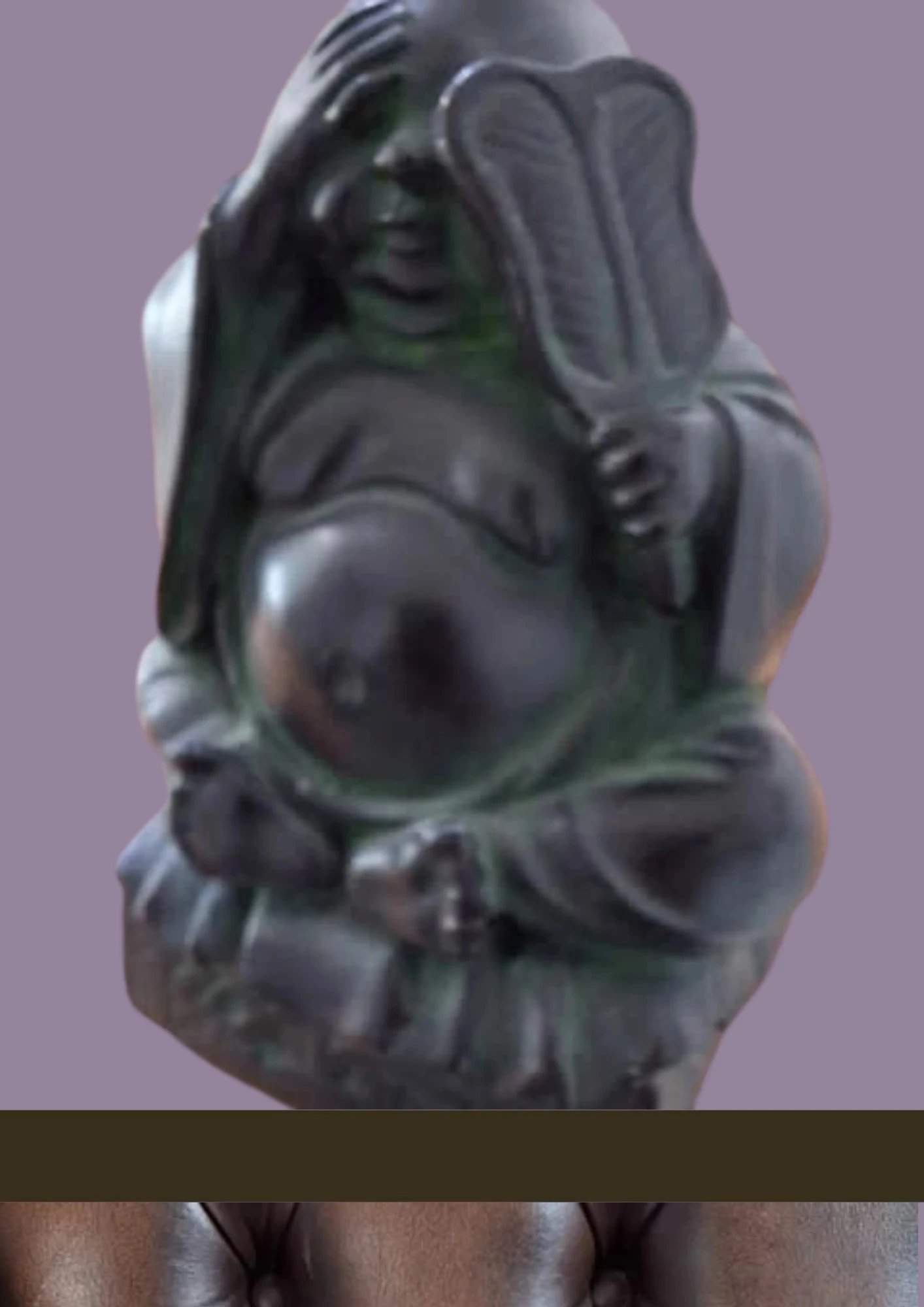 Trío de Budas en yeso patinado en bronce: Protector, meditativo y maestro – photo 6